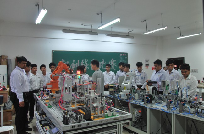 重庆公共运输职业学院